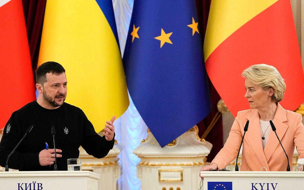 Wolodymyr Selenskyj und Ursula von der Leyen