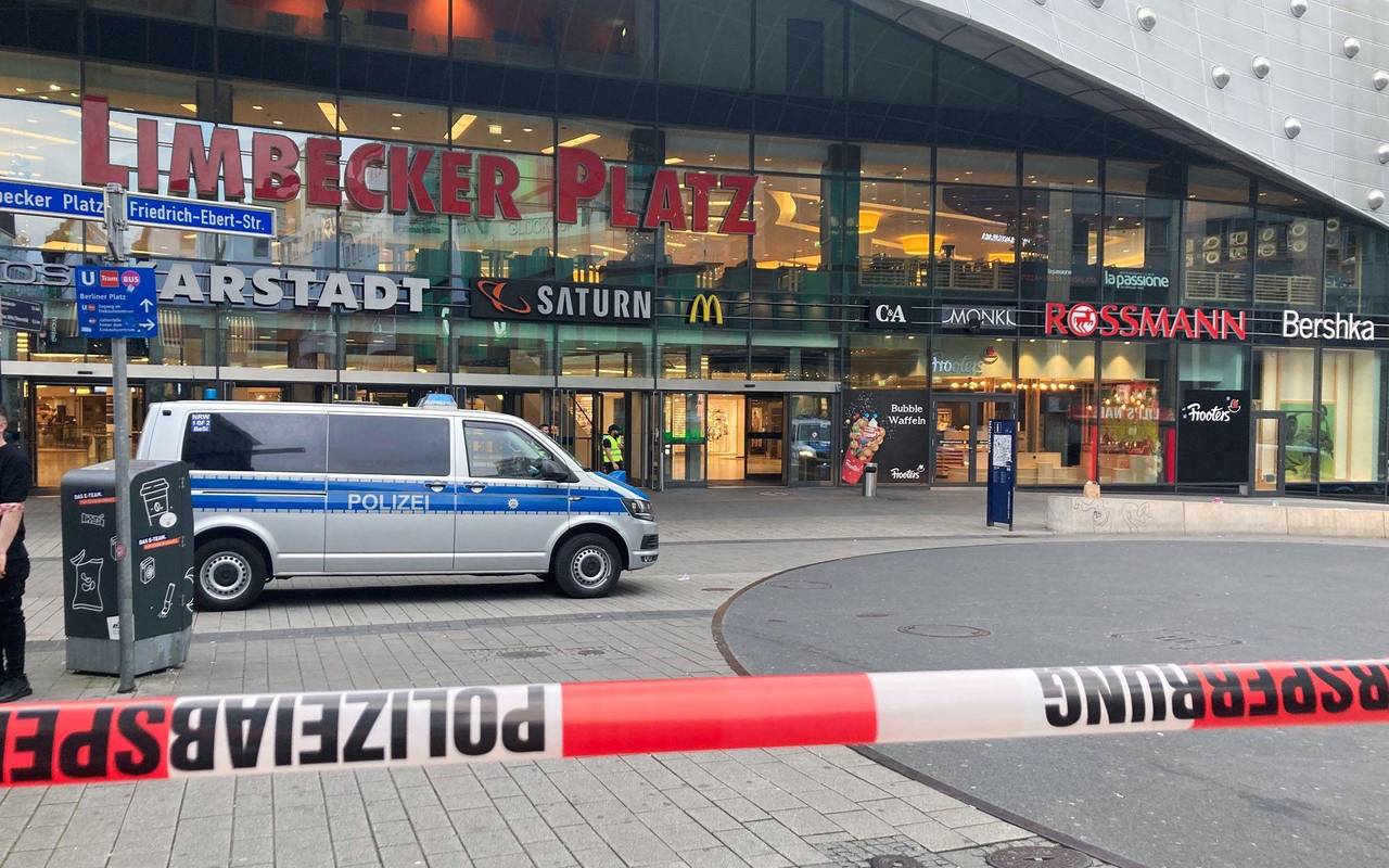 Polizei räumt Einkaufszentrum nach Drohung