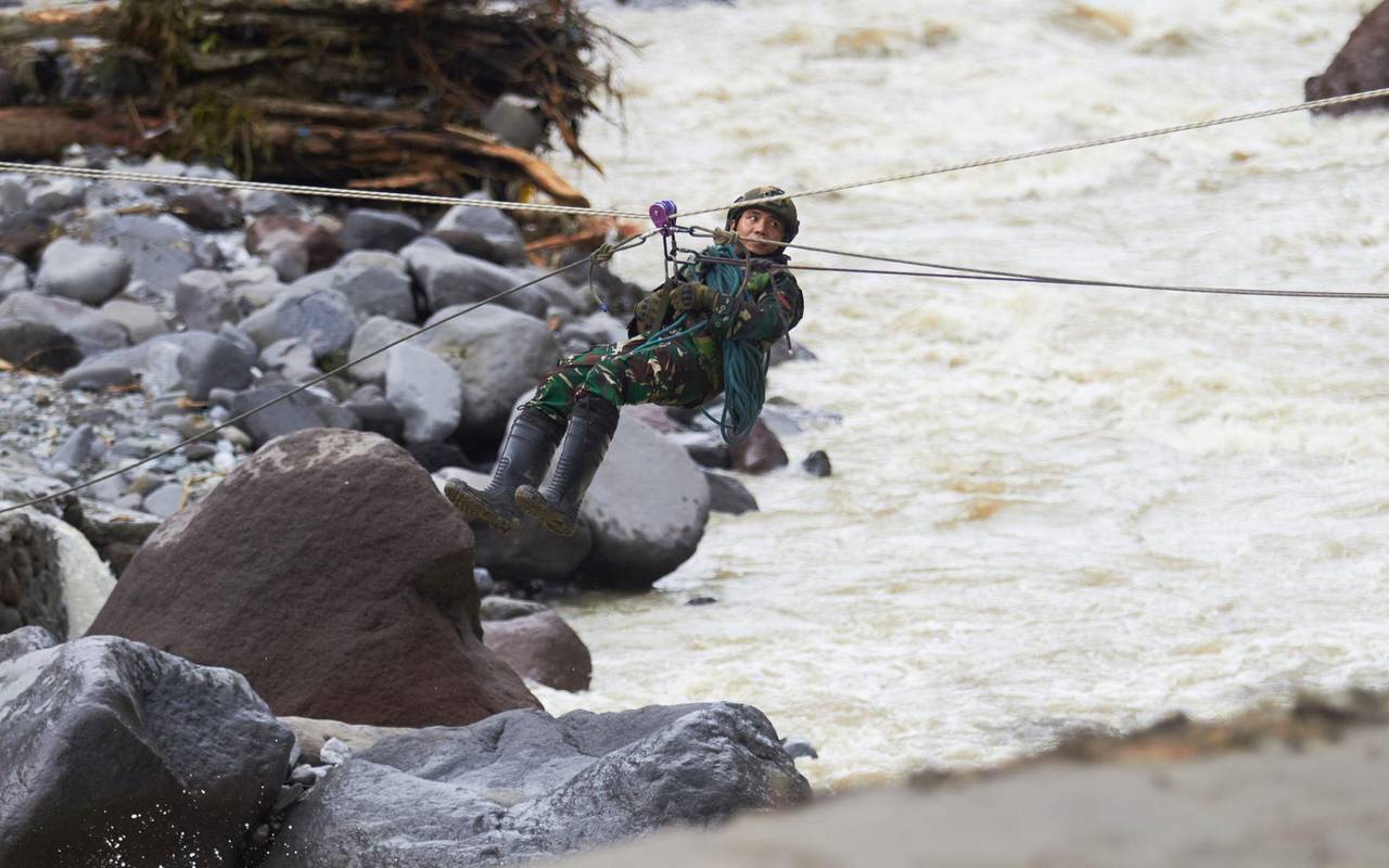 Überschwemmungen in Indonesien