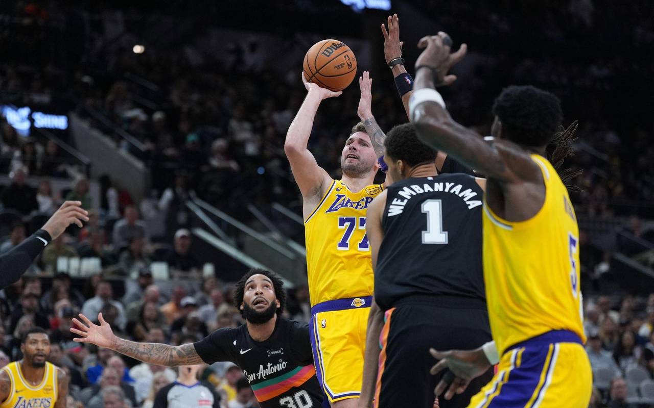 San Antonio Spurs - Los Angeles Lakers