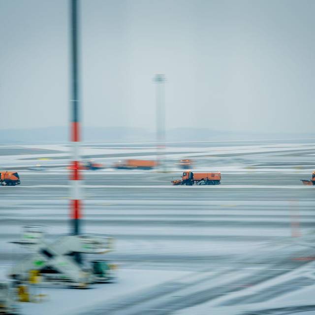 Winterwetter - Flughafen Berlin/Brandenburg