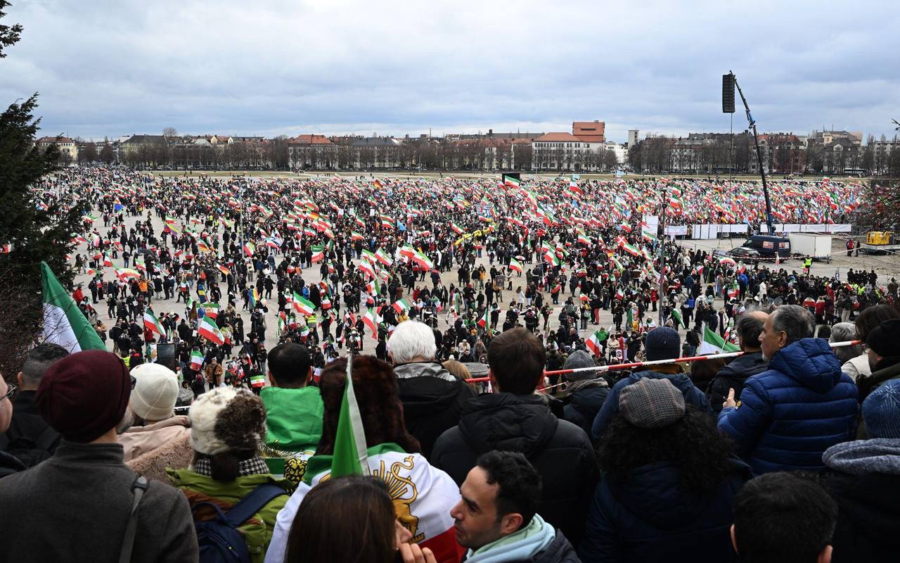 62. Münchner Sicherheitskonferenz - Demonstration