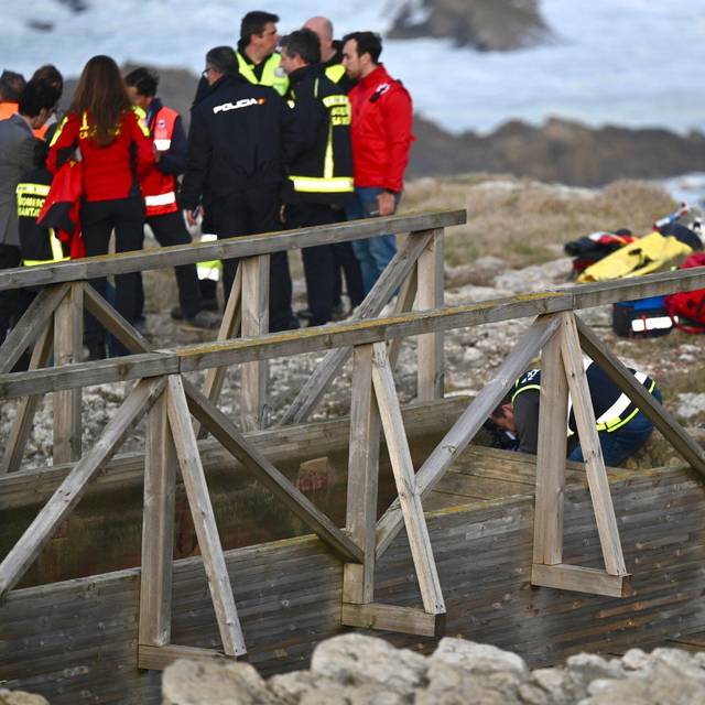 Tote bei Einsturz einer Fußgängerbrücke in Spanien