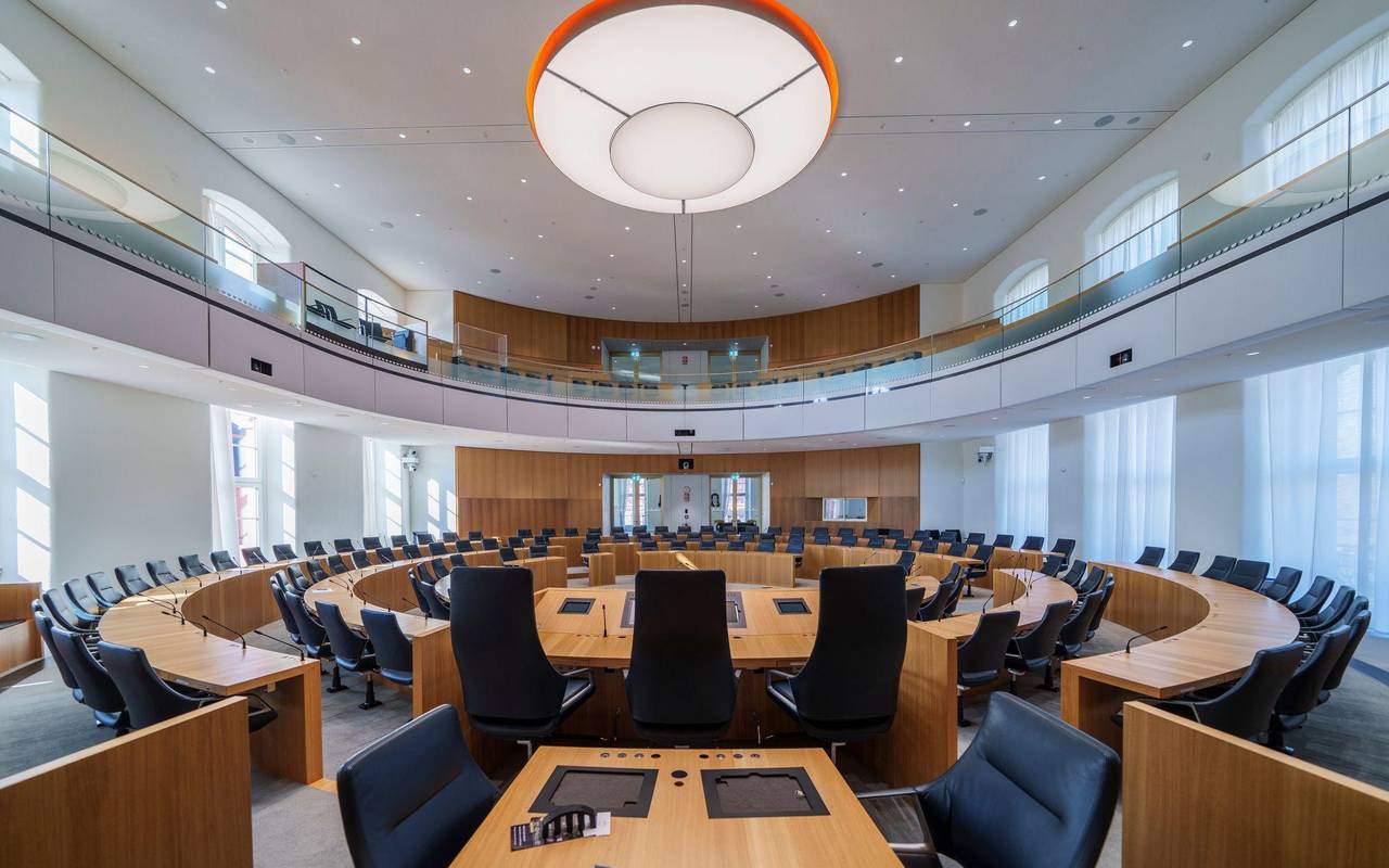 Blick in den Landtag von Rheinland-Plfaz