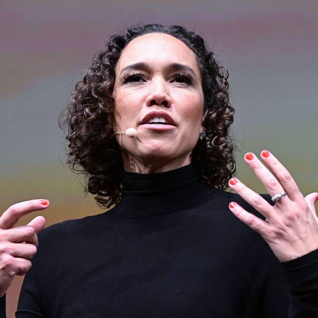 Nicole Büttner hat sich Haare abrasiert