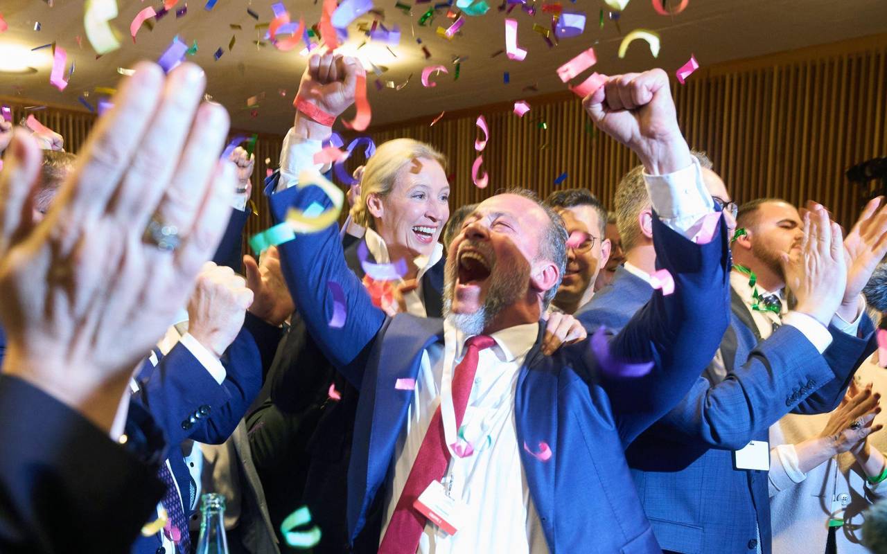 AfD-Jubel nach Landtagswahl in Rheinland-Pfalz