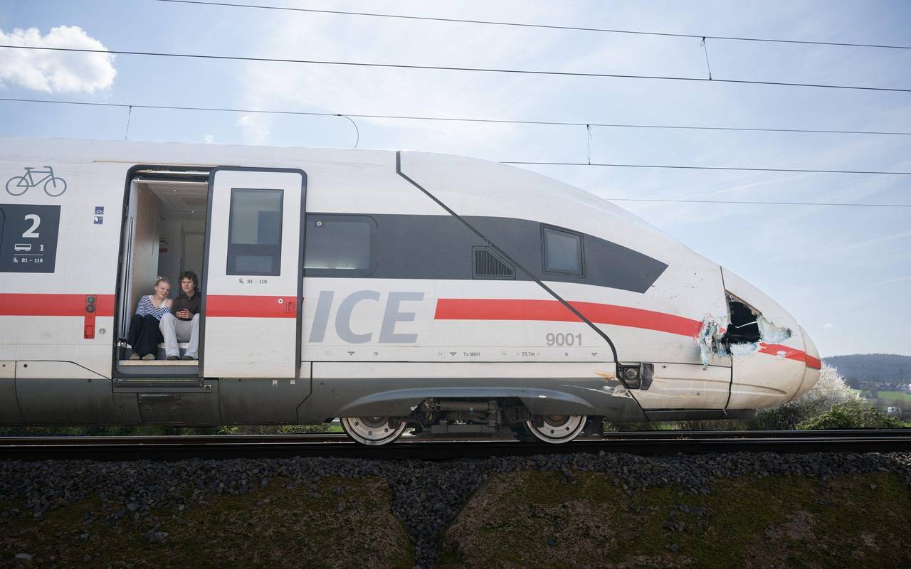 Baggerfahrer bei ICE-Unfall nahe Gelnhausen verletzt