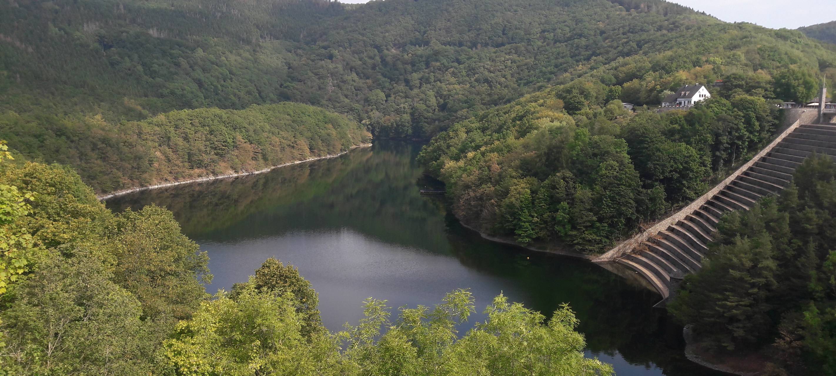 Talsperren auf Blackout vorbereitet