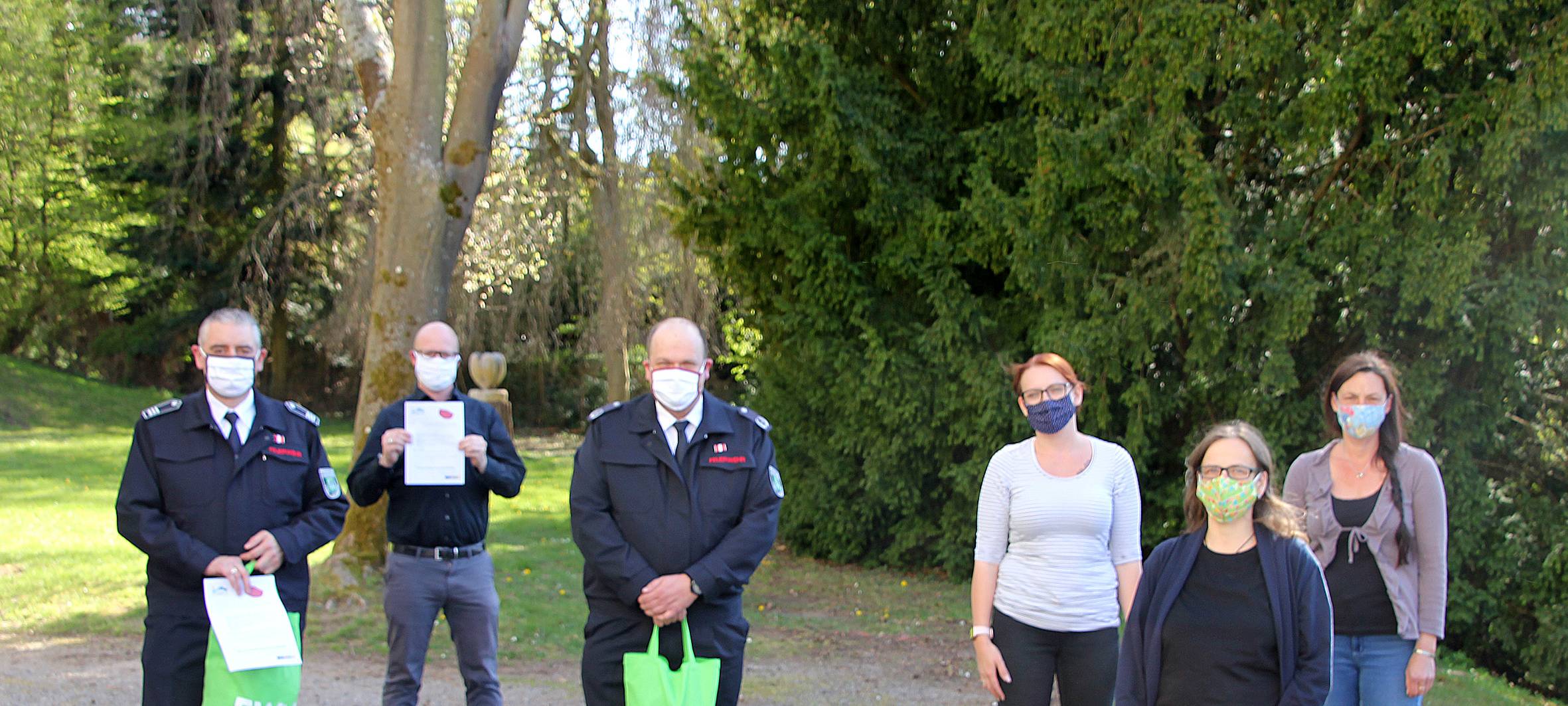 Erfolgreiche Masken-Verteilaktion in Schleiden