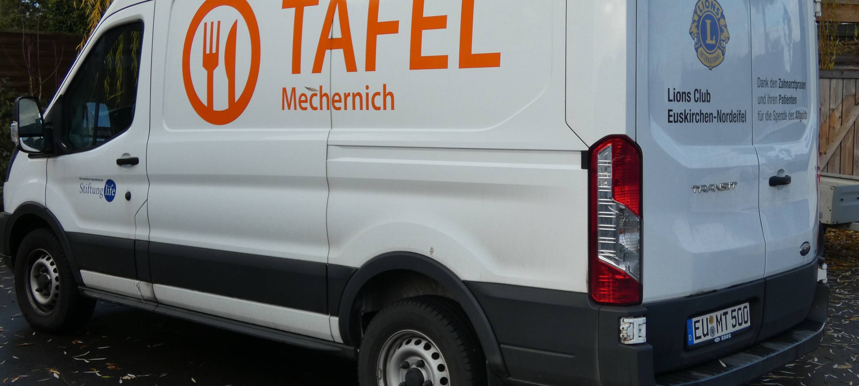 Tafeln bekommen Spenden von Kölner Tafel-Stiftung