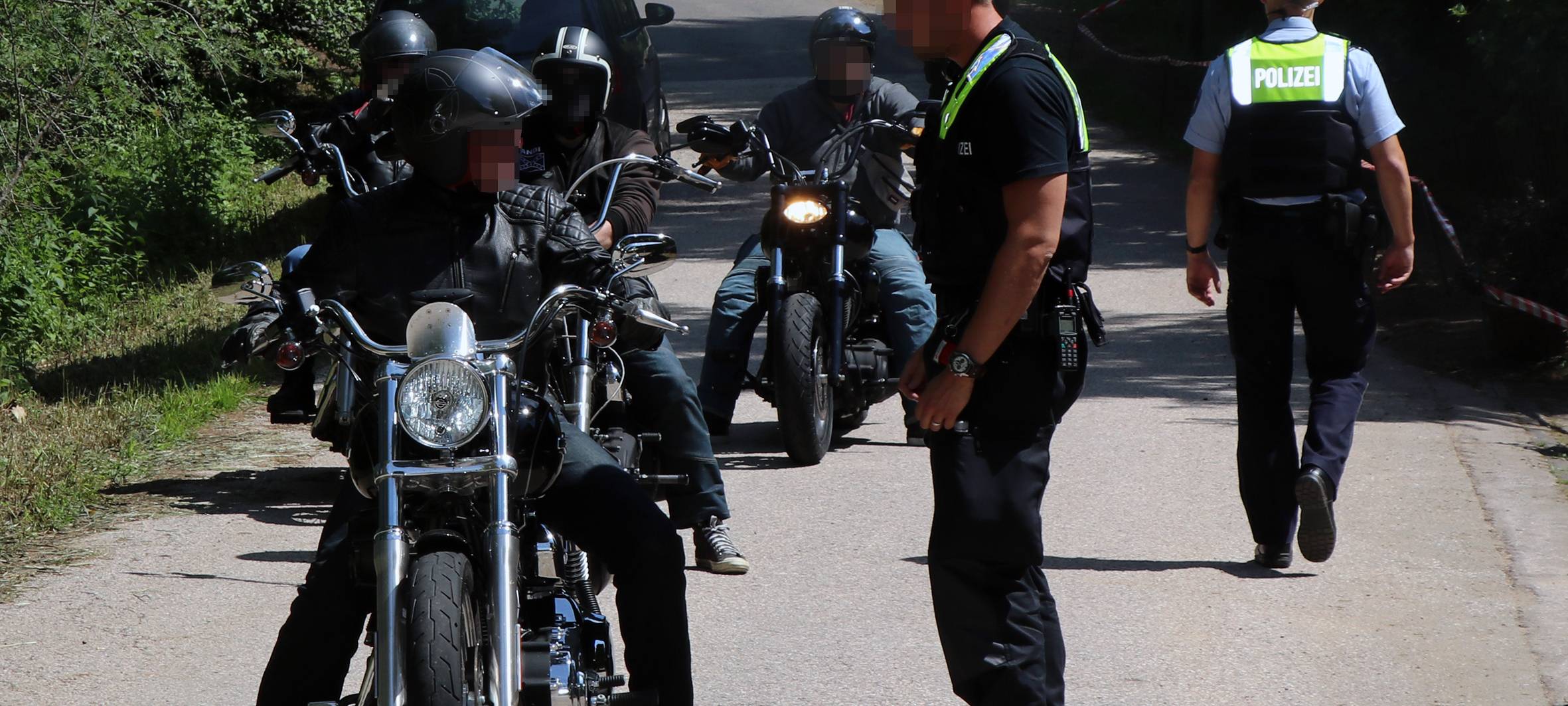 Zu laute Motorräder in der Eifel erwischt