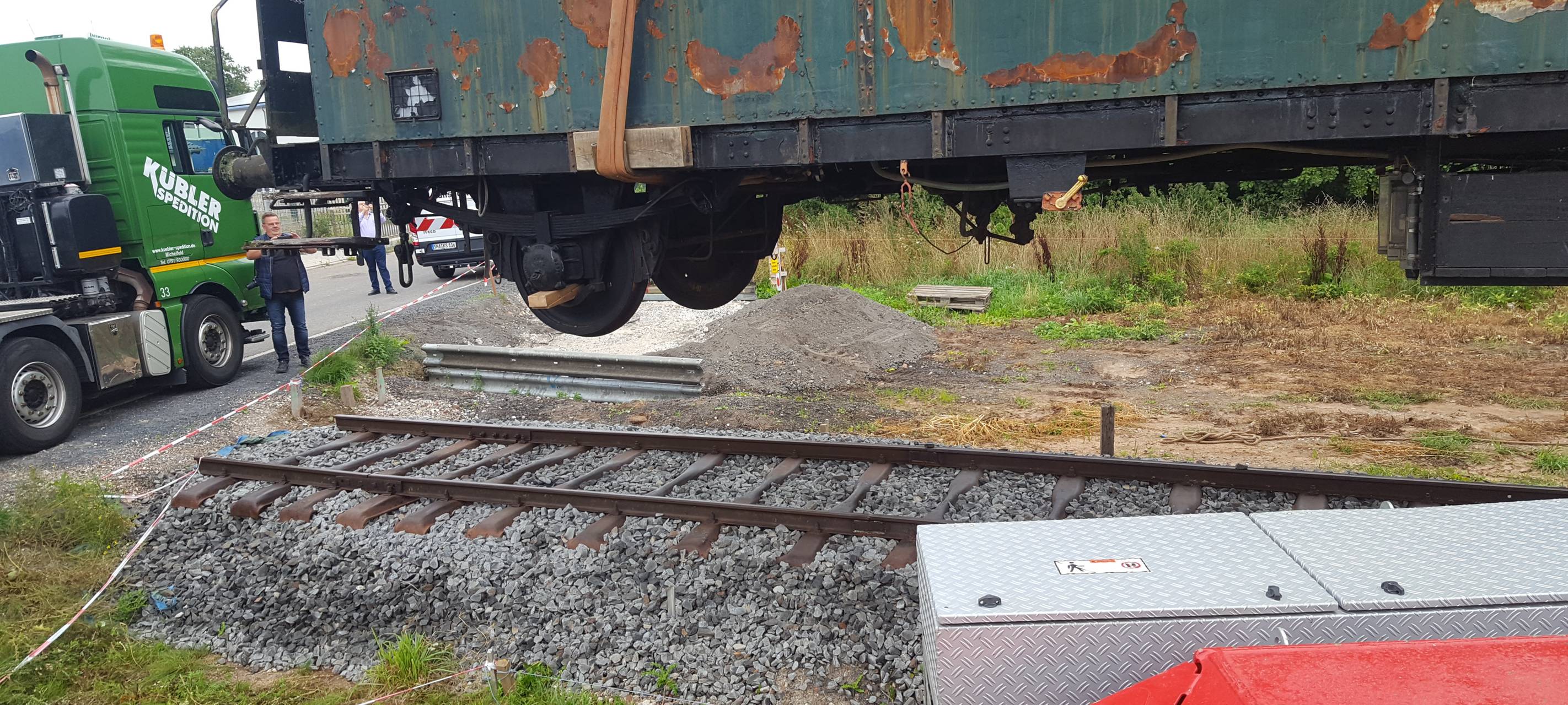 Kommt ein Zug nach Satzvey geflogen