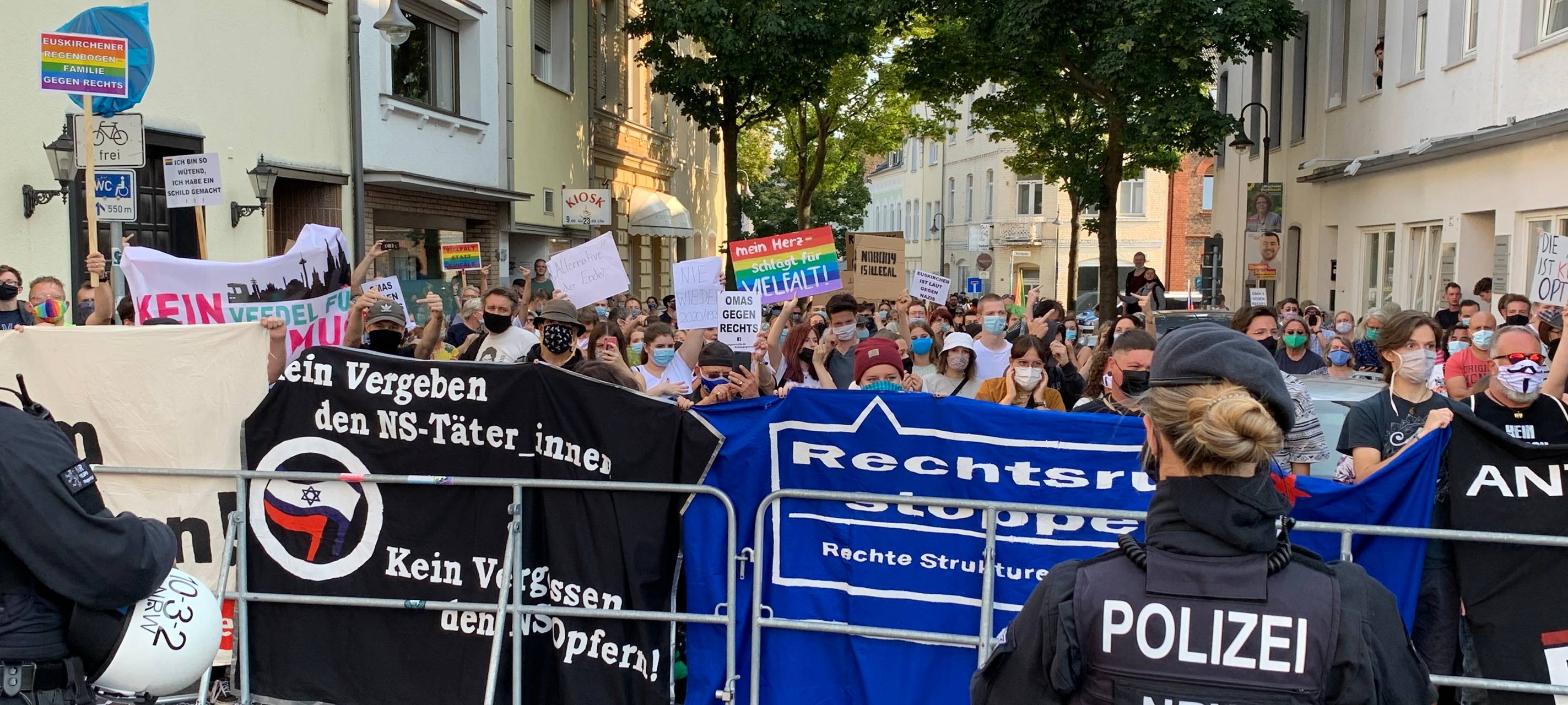 Demo für Demokratie und gegen Rechtsextremismus