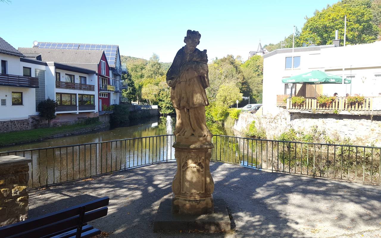 Platz am Nepomuk wieder eingeweiht Radio Euskirchen
