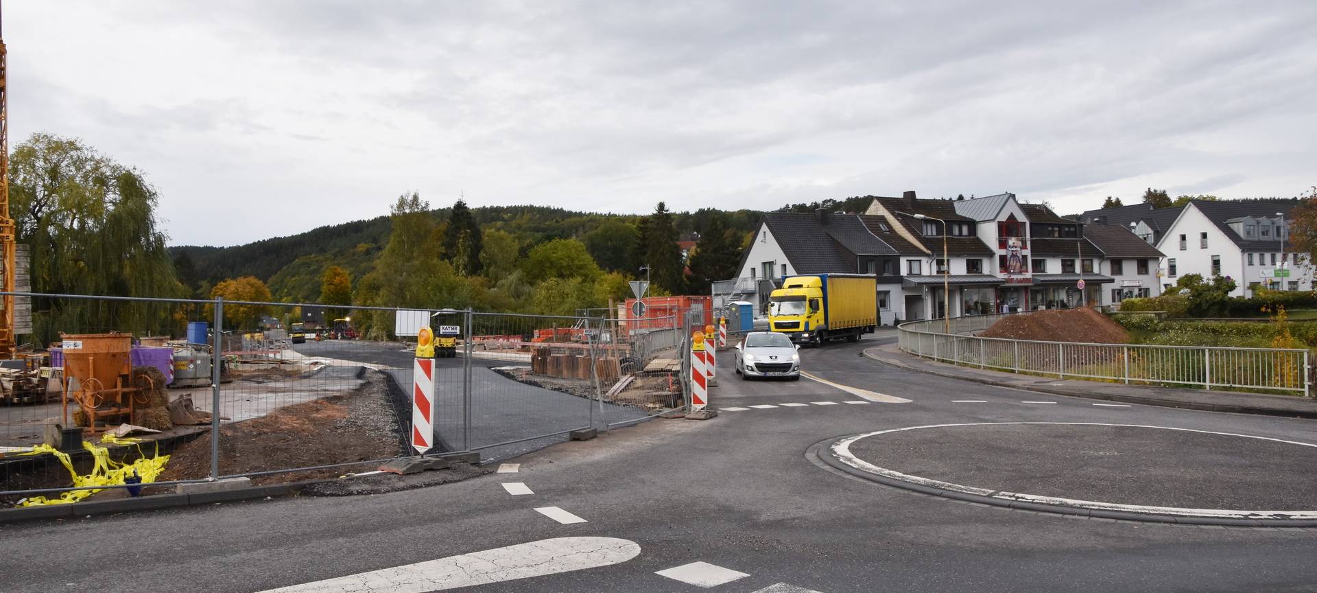Zweiter Bauabschnitt für die neue Urftbrücke gestartet
