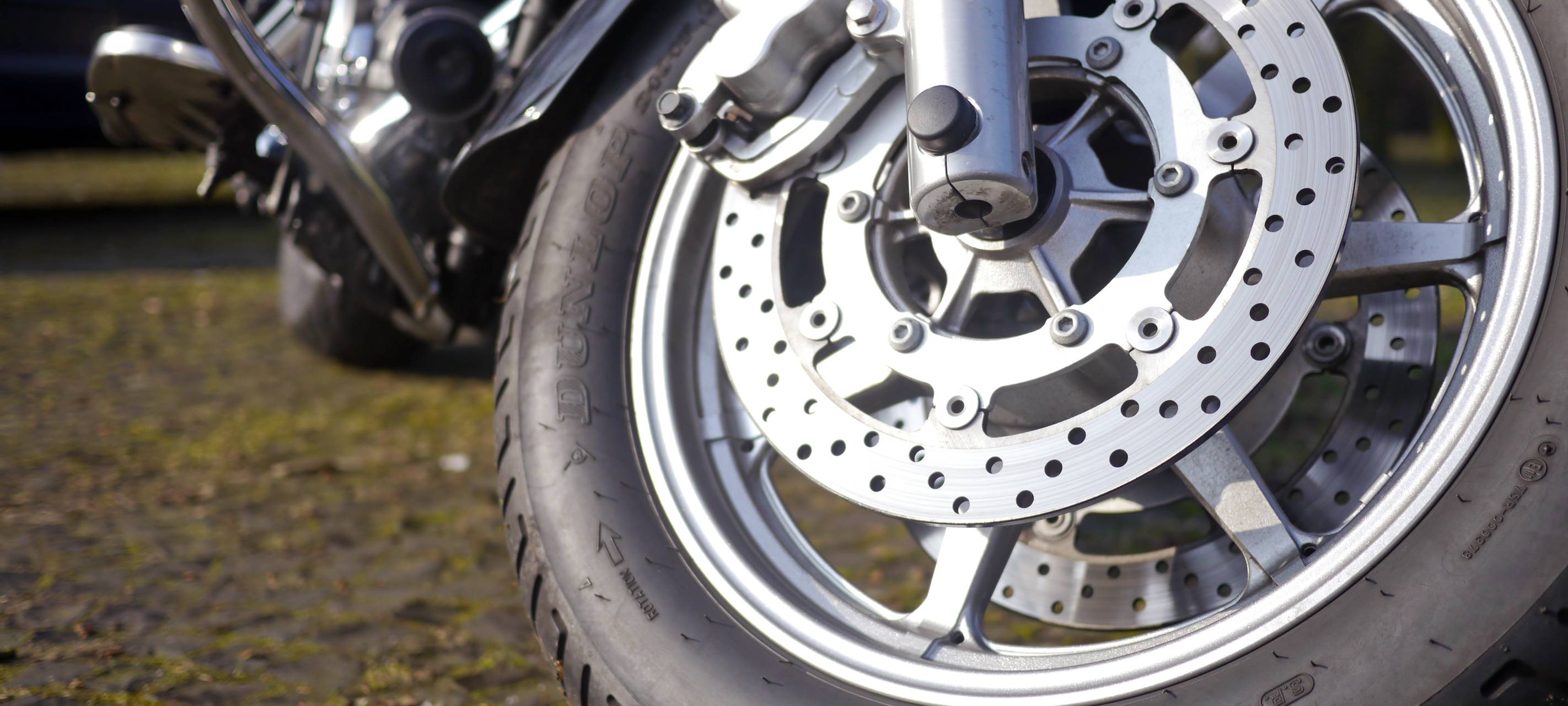 Eifel-Serpentinen werden sicher für Biker