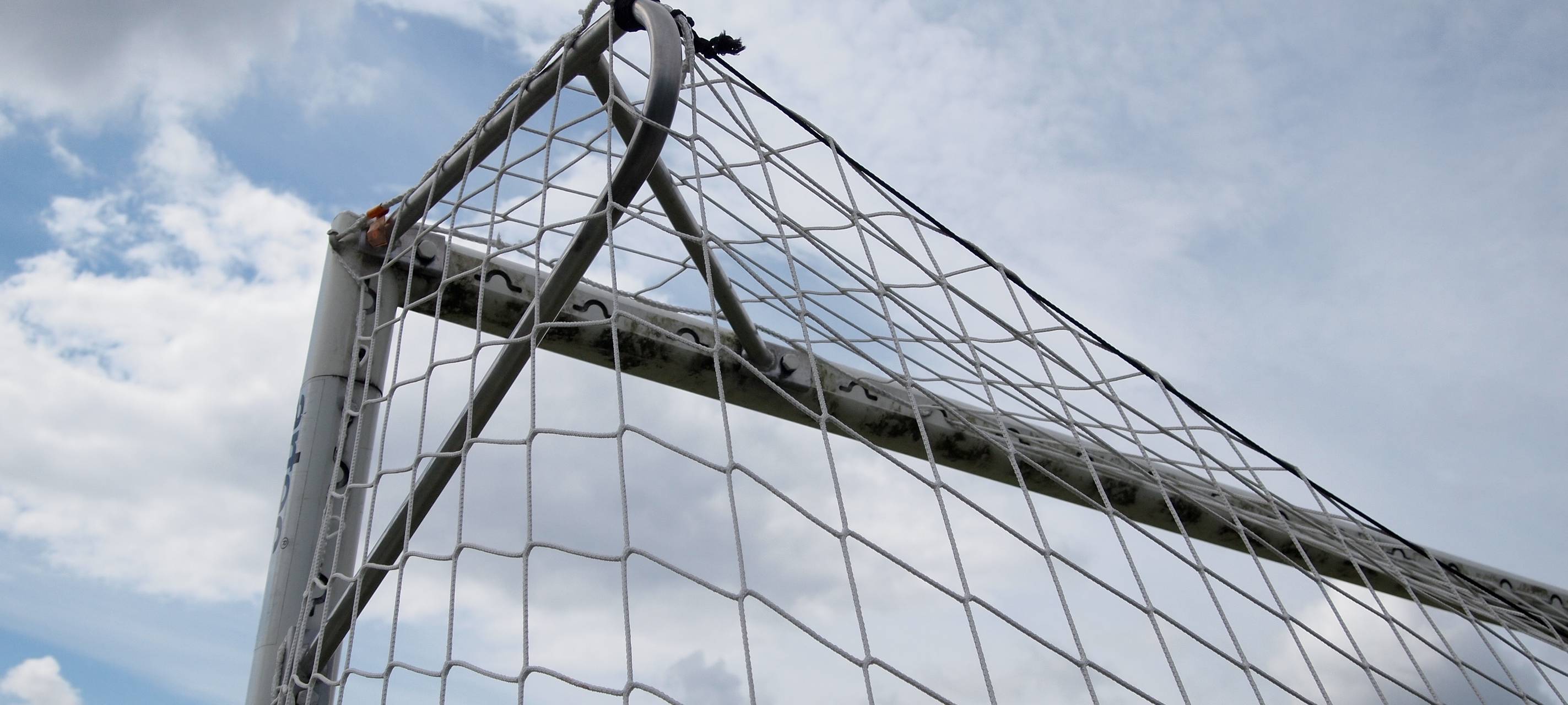 Das "Heinz-Flohe-Stadion" kommt