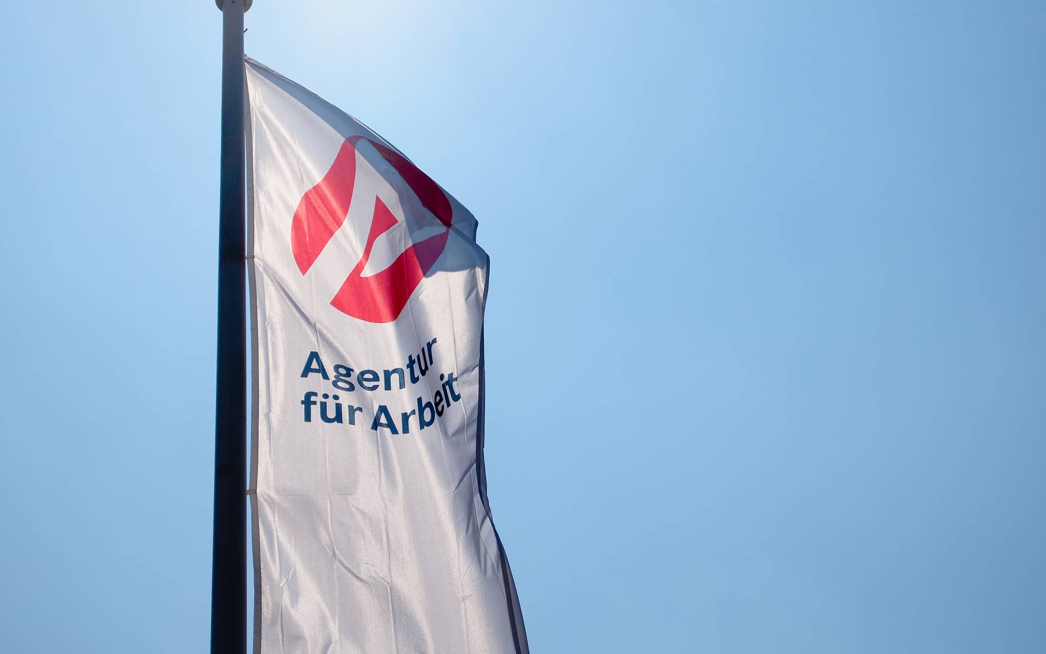 Arbeitslosigkeit im September leicht gesunken