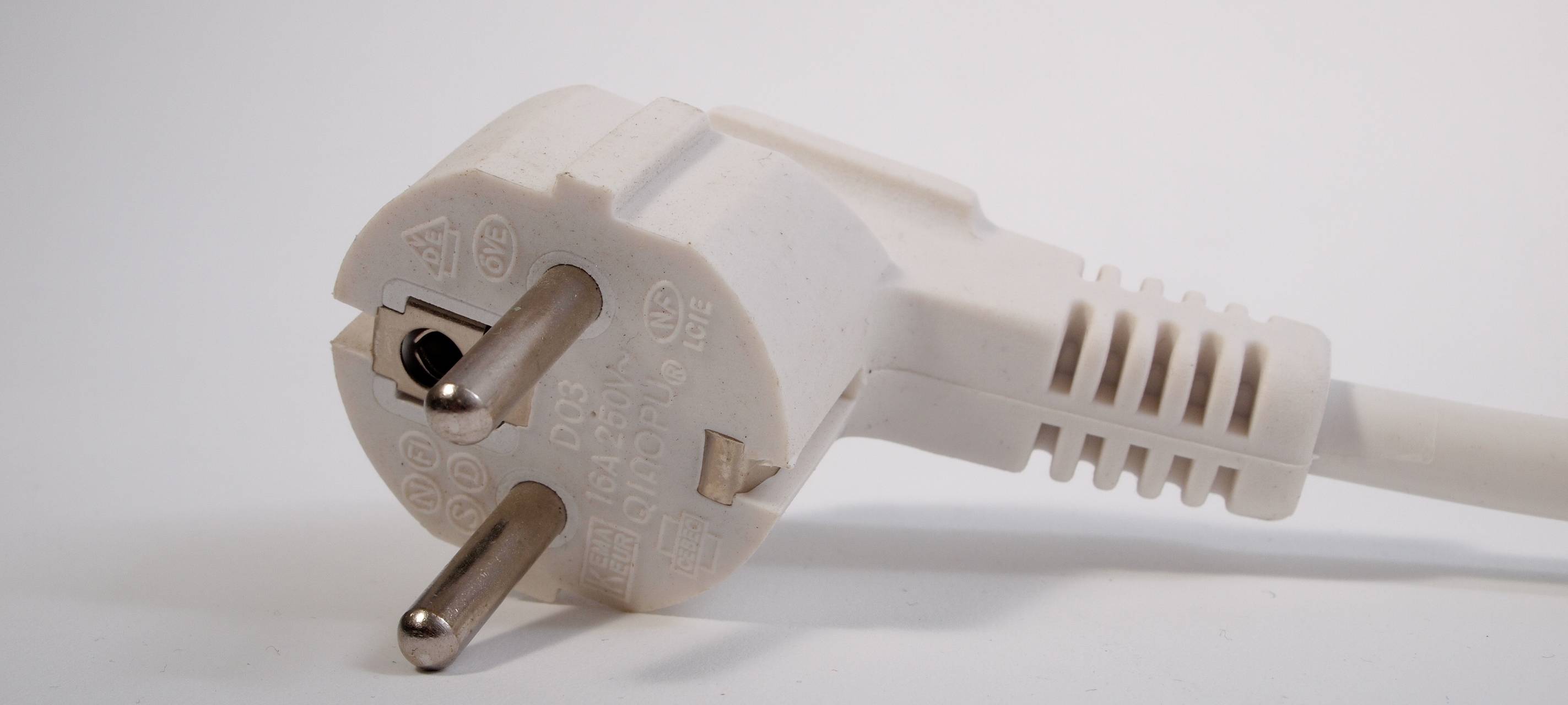 Bagger kappt Stromkabel bei Schleiden