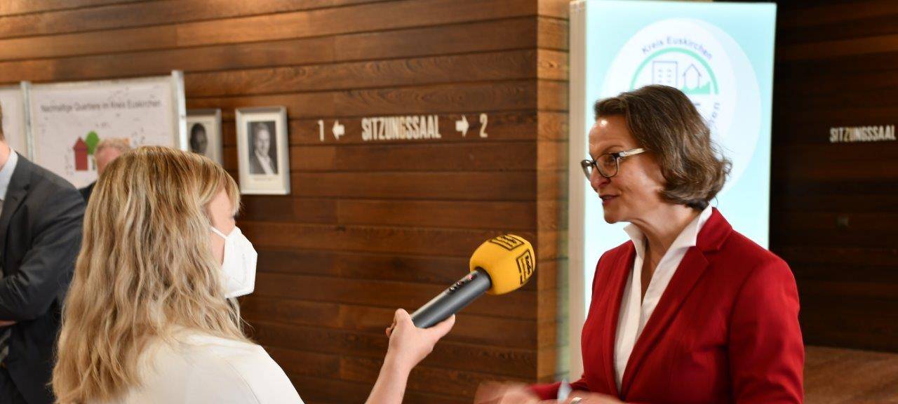 NRW-Heimatministerin zu Besuch