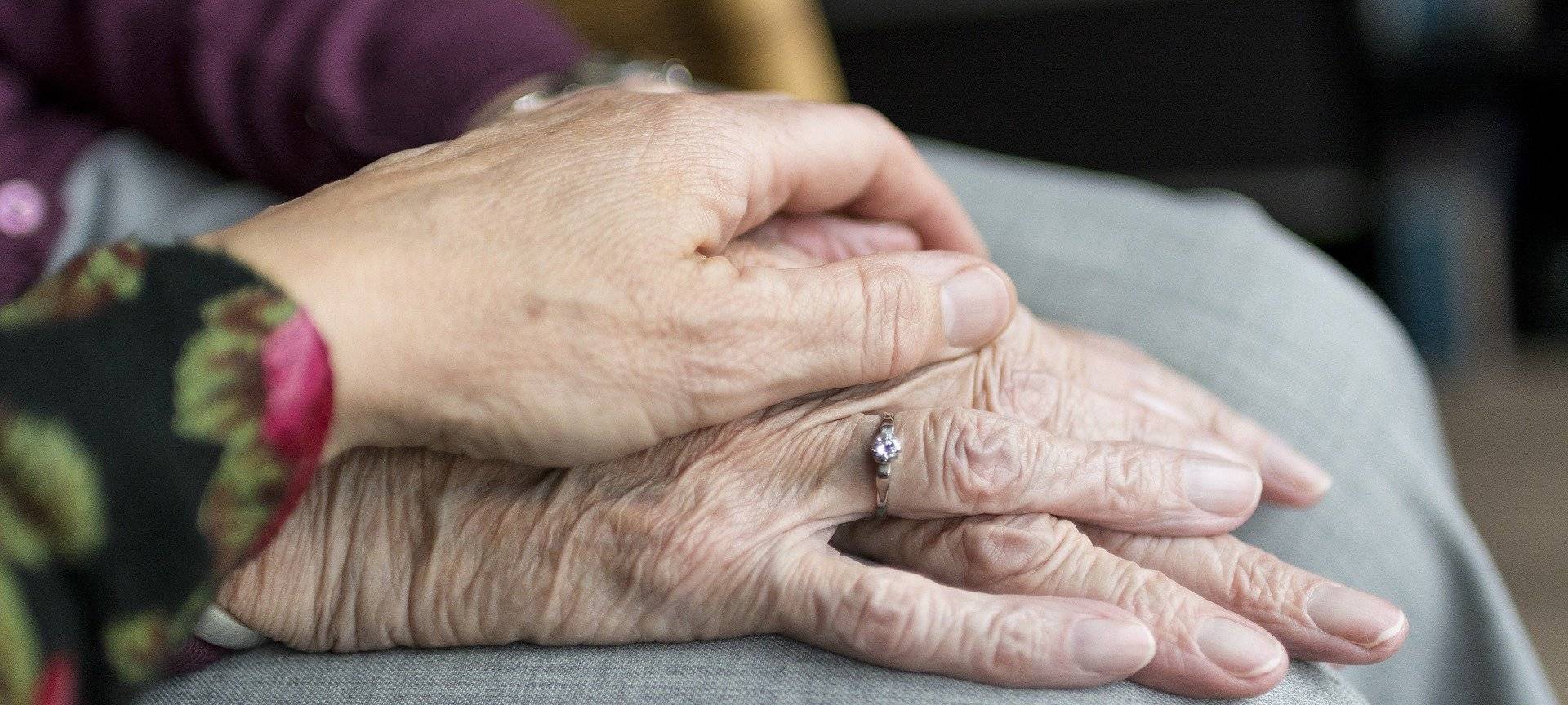 Kontaktbüros für Angehörige pflegebedürftiger Menschen aus dem Kreis