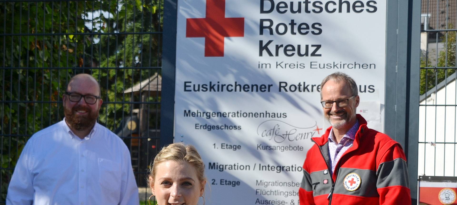 DRK startet Lotsenstelle für Flutopfer im Kreis Euskirchen