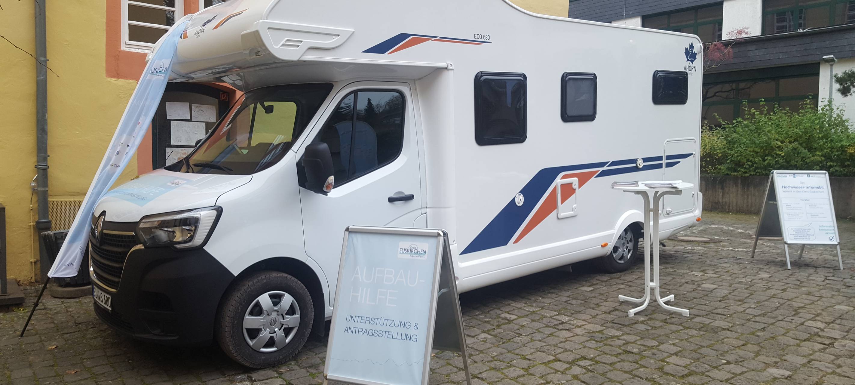 Hochwasser-Infomobil macht Station in Kall