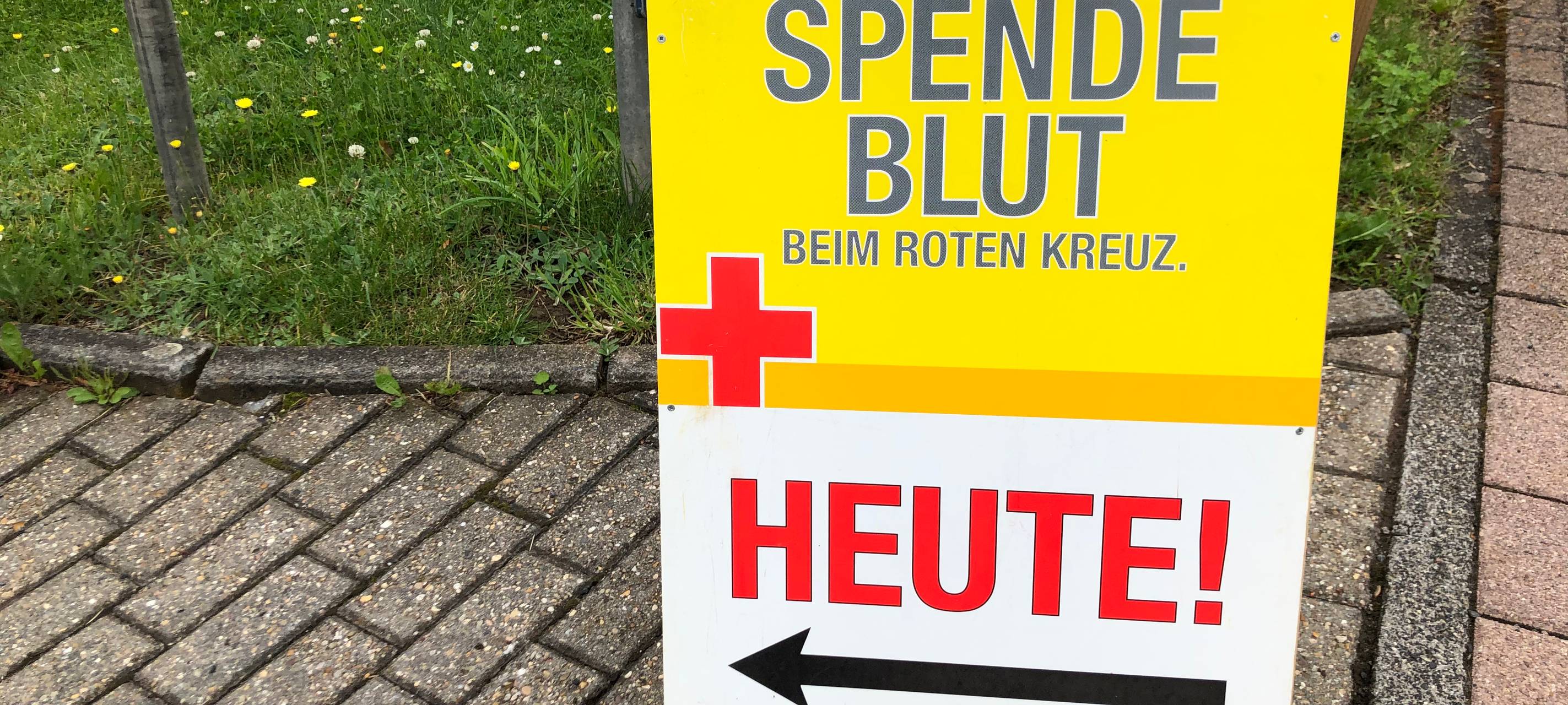 DRK schlägt Alarm: Blutkonserven-Vorrat ist knapp