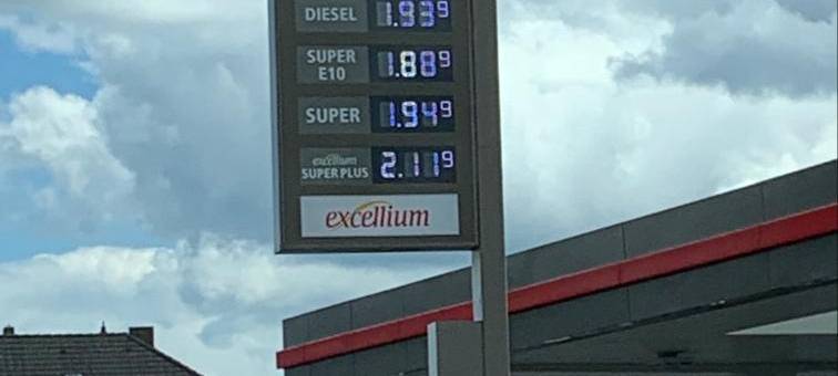 Die Spritpreise variieren noch stark
