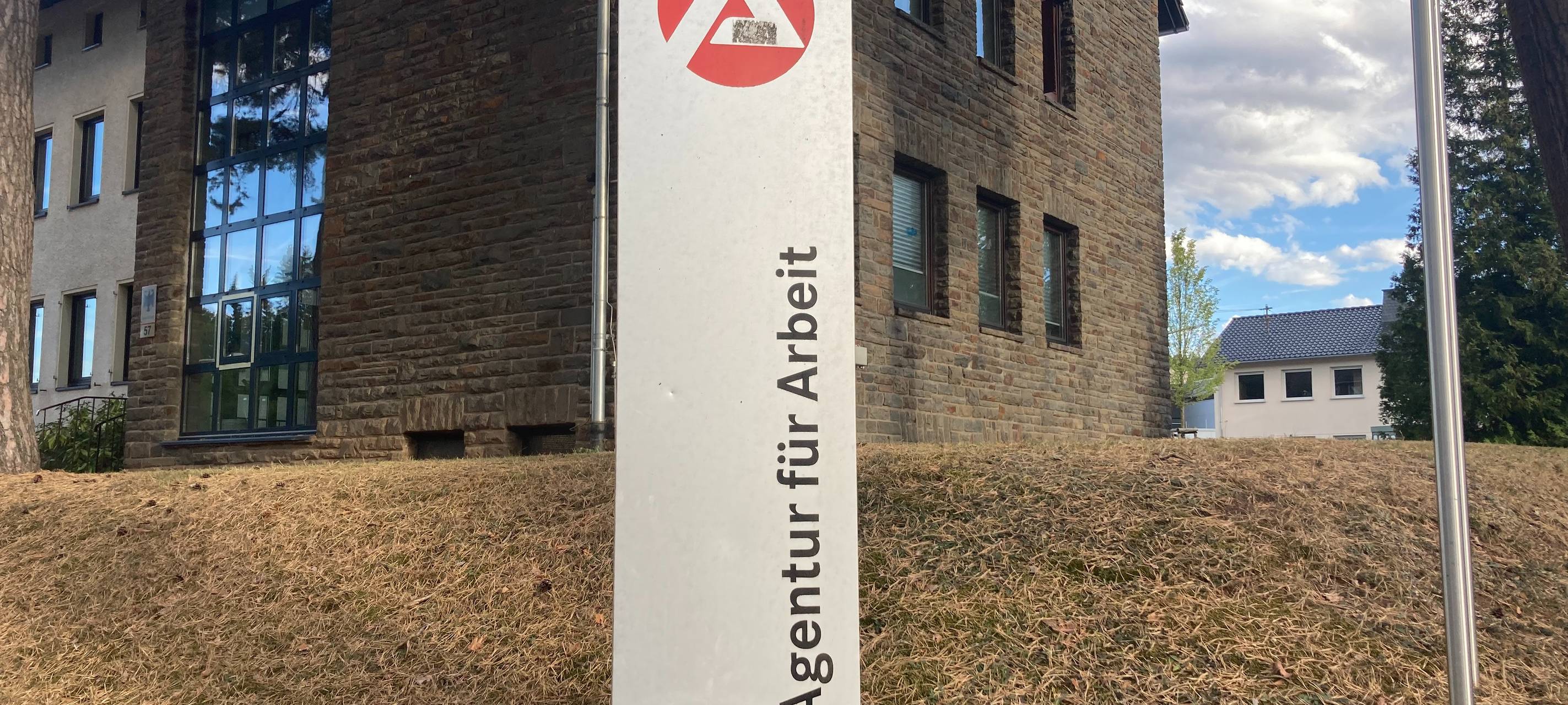 Ungewöhnliche Entwicklung auf dem Arbeitsmarkt