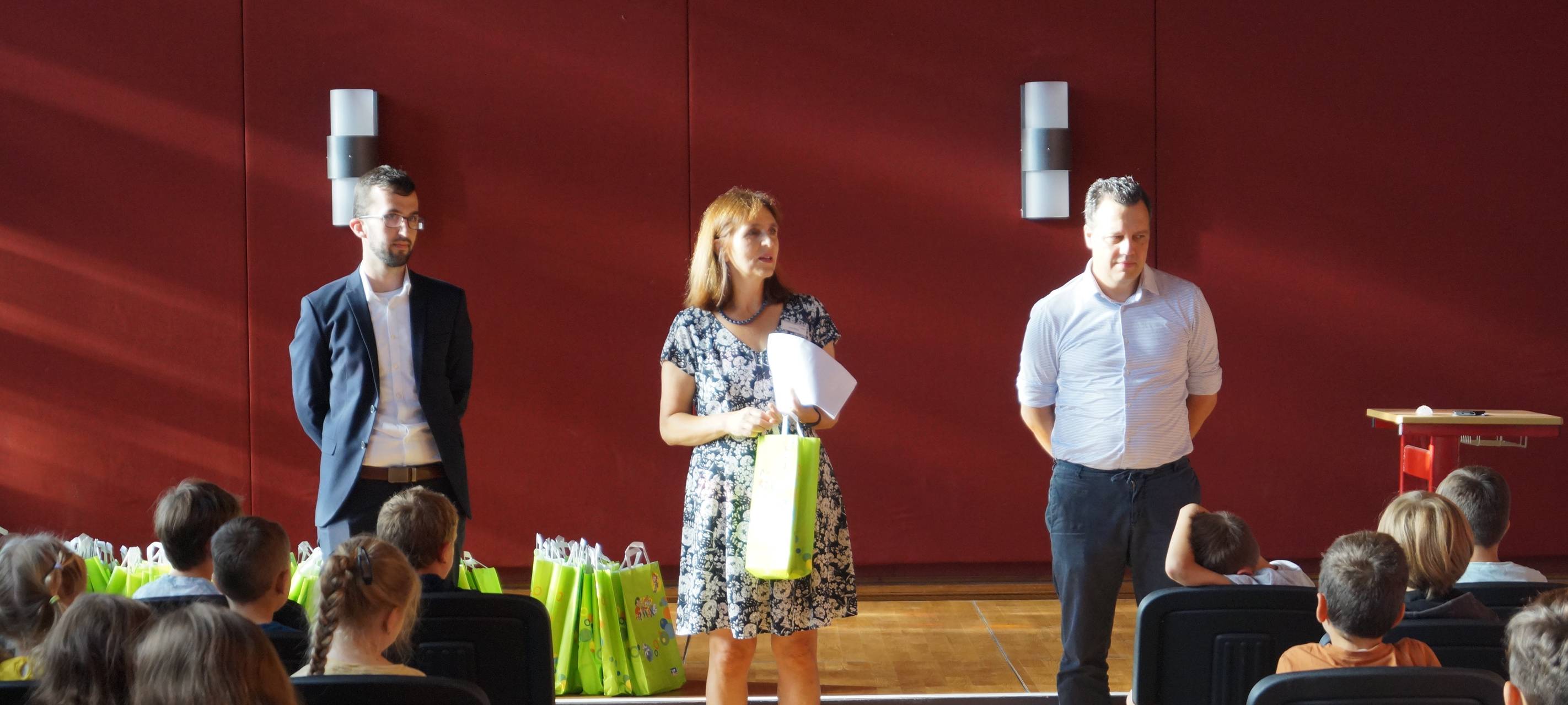 Euskirchener Grundschüler haben ihre ABC-Tüten erhalten