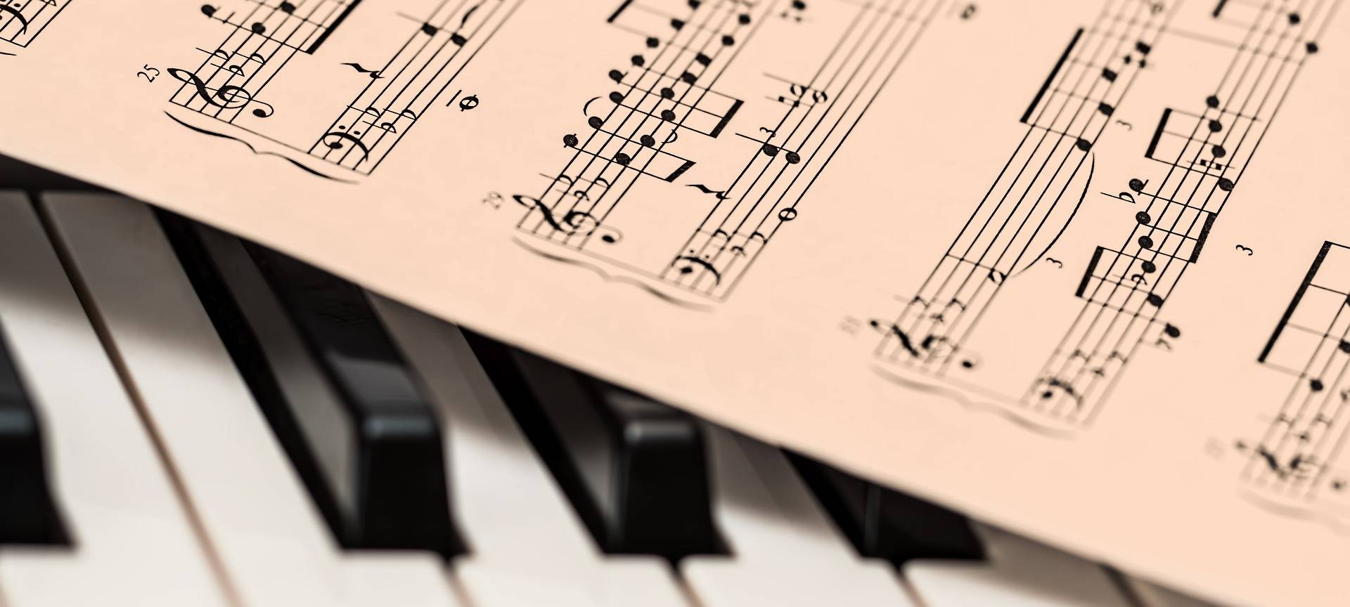 Unbekannte brechen in Musikschule in Weilerswist ein
