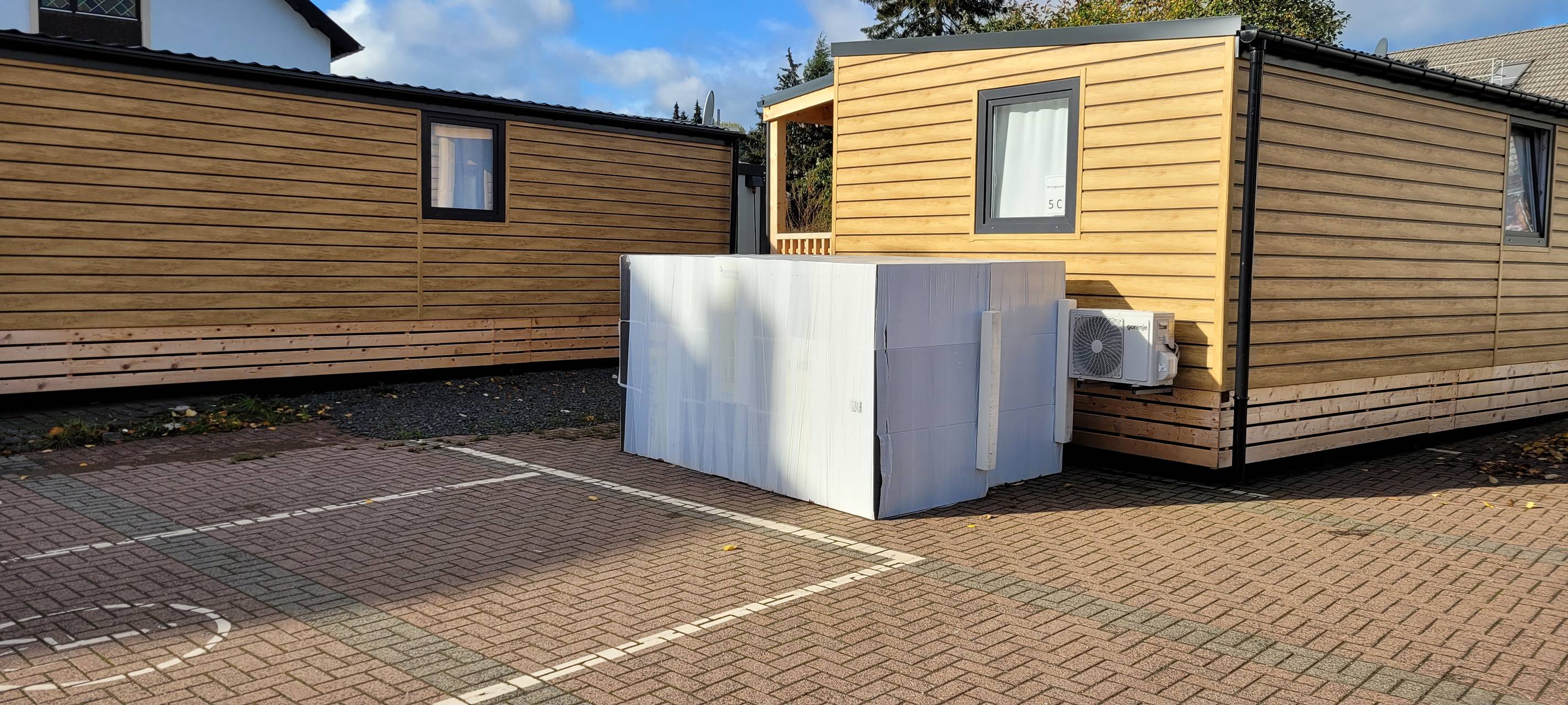 Gemeinde Kall will die zehn Tiny Häuser behalten