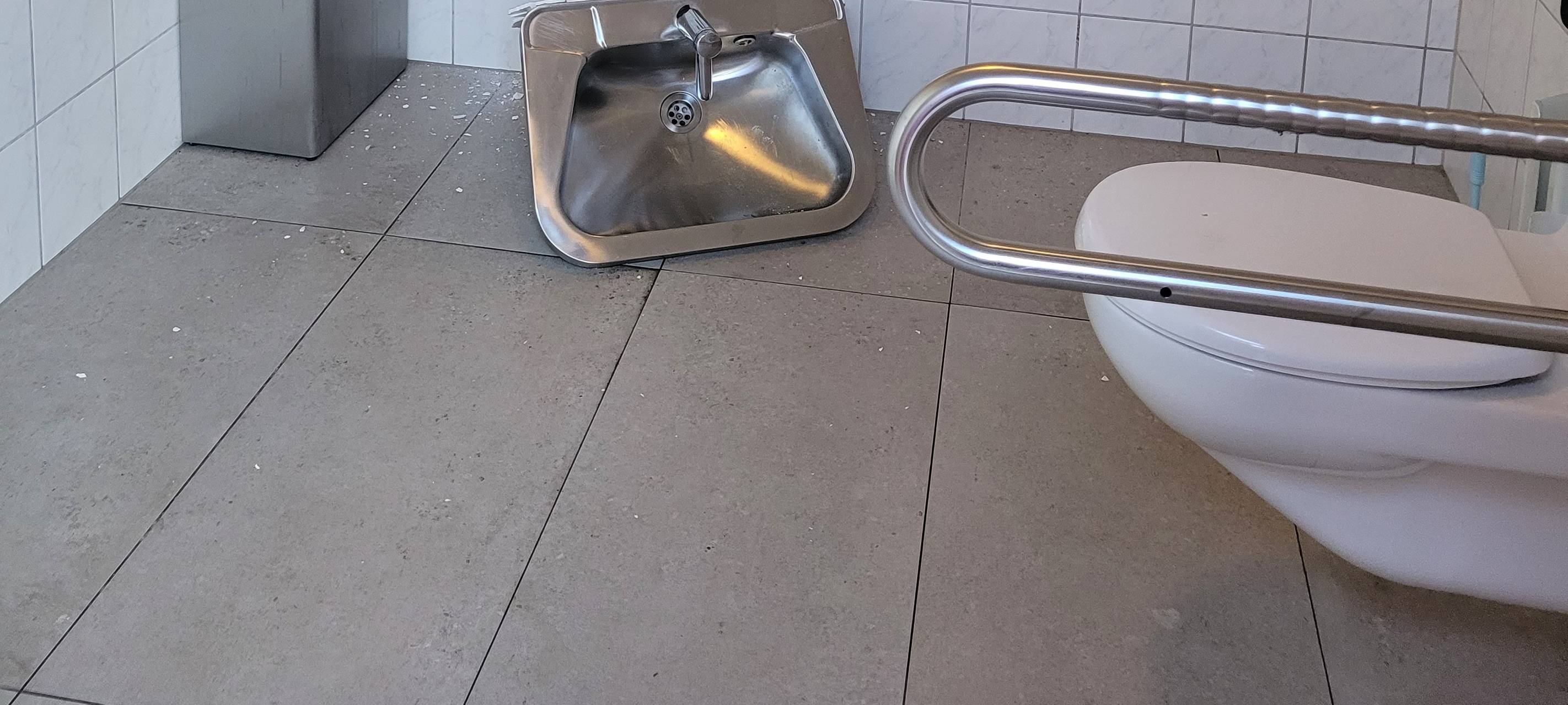 Toilette in Euskirchen erneut kaputt