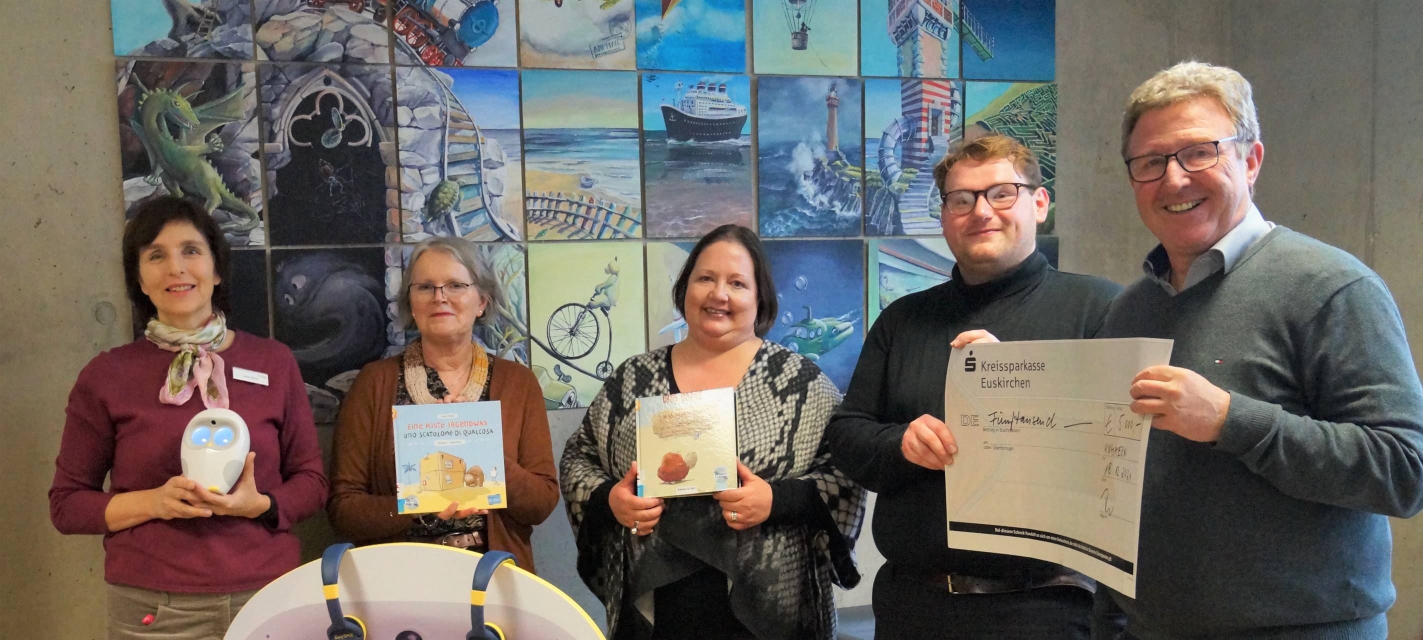 Euskirchen: "Eule" liest in vielen Sprachen vor