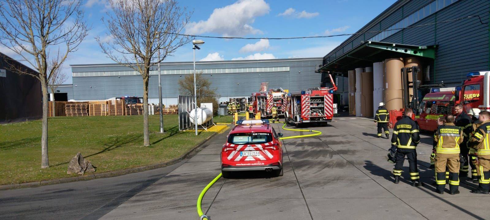 Feuerwehreinsatz bei Pappenwerk