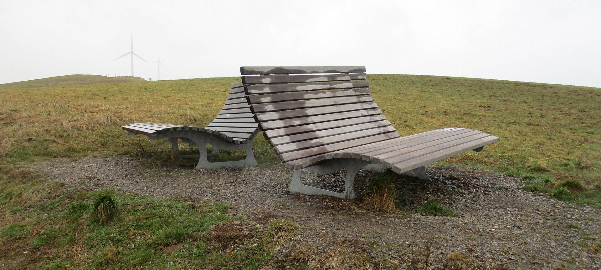 Relaxliege in Lorbach entwendet