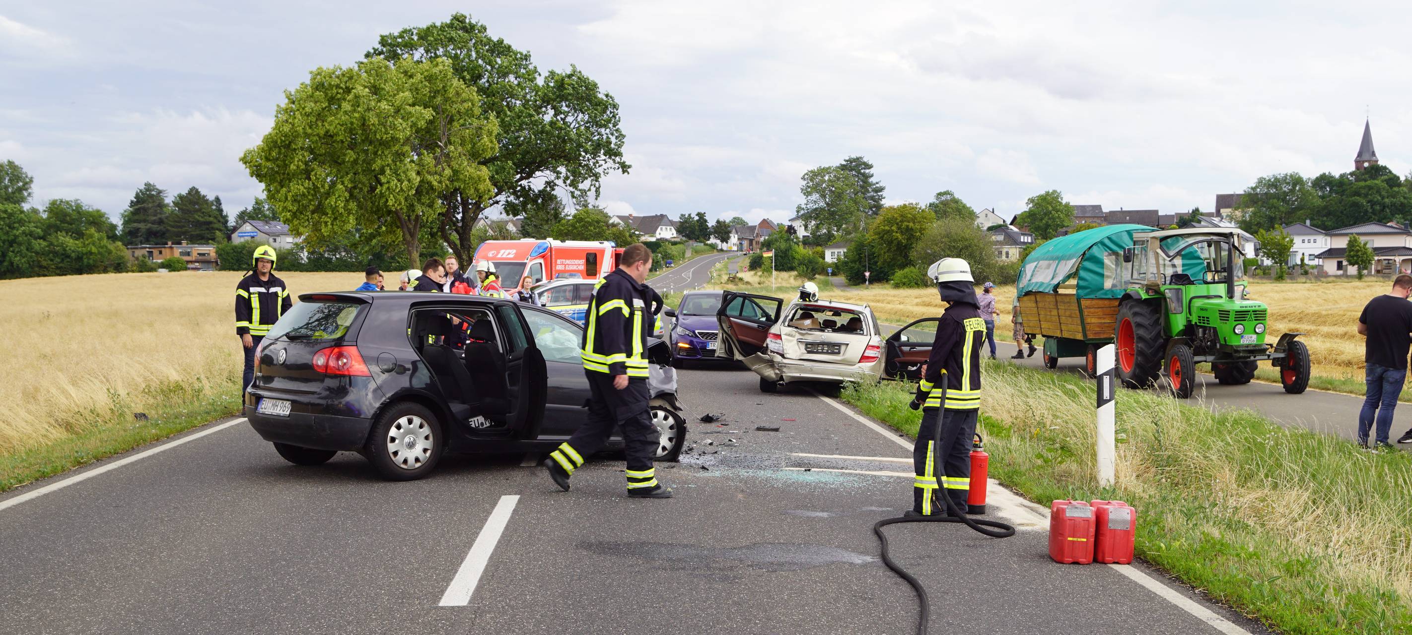 Unfall auf B56 bei Zülpich-Ülpenich