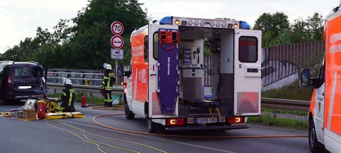 Zusammenstoß mit Wagen der Jugendfeuerwehr Weilerswist