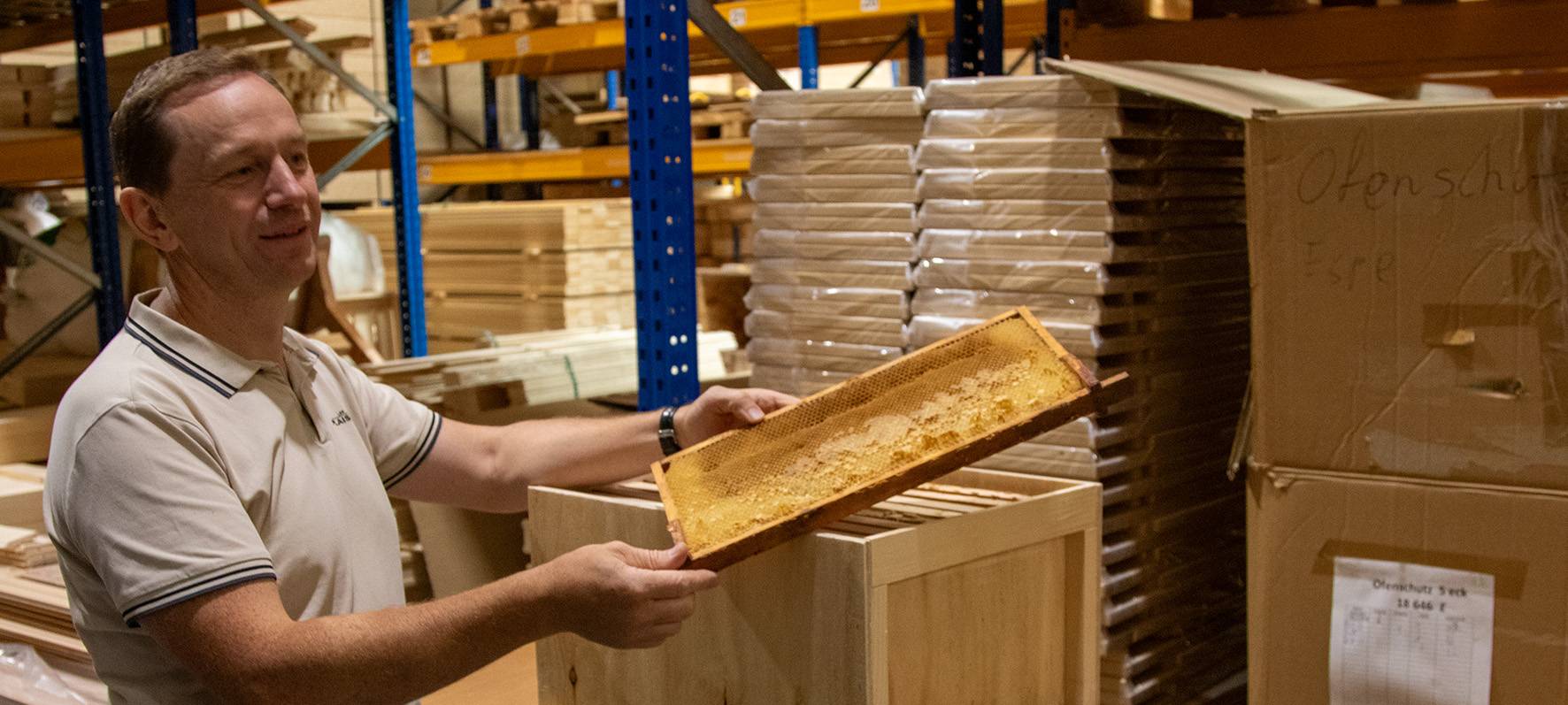 Fleißige Bienchen bei den Nordeifelwerkstätten