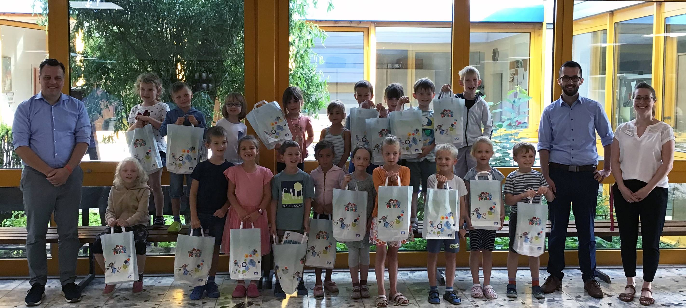 700 ABC-Tüten für Euskirchener I-Dötzchen