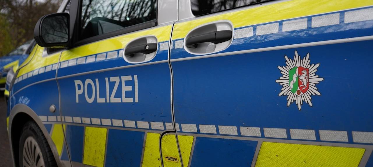 Folgenreicher Auspark-Unfall in Kall