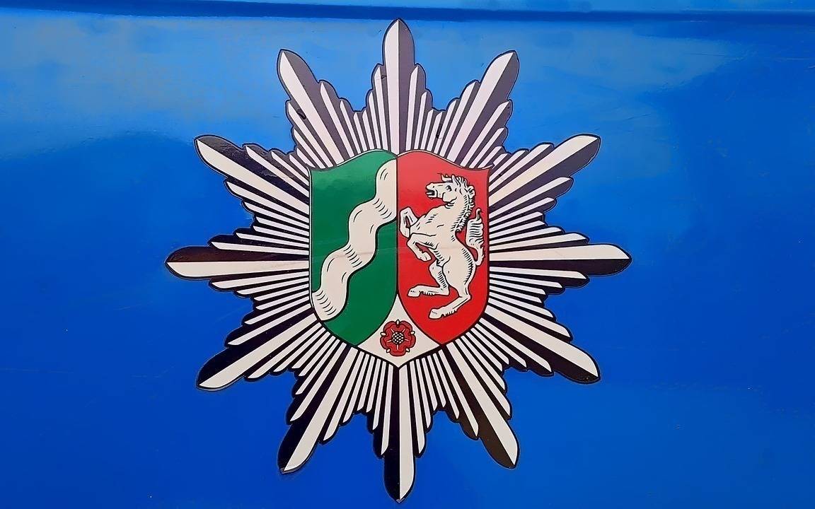 Polizei warnt vor Spendenbetrug zur Weihnachtszeit - Radio Euskirchen