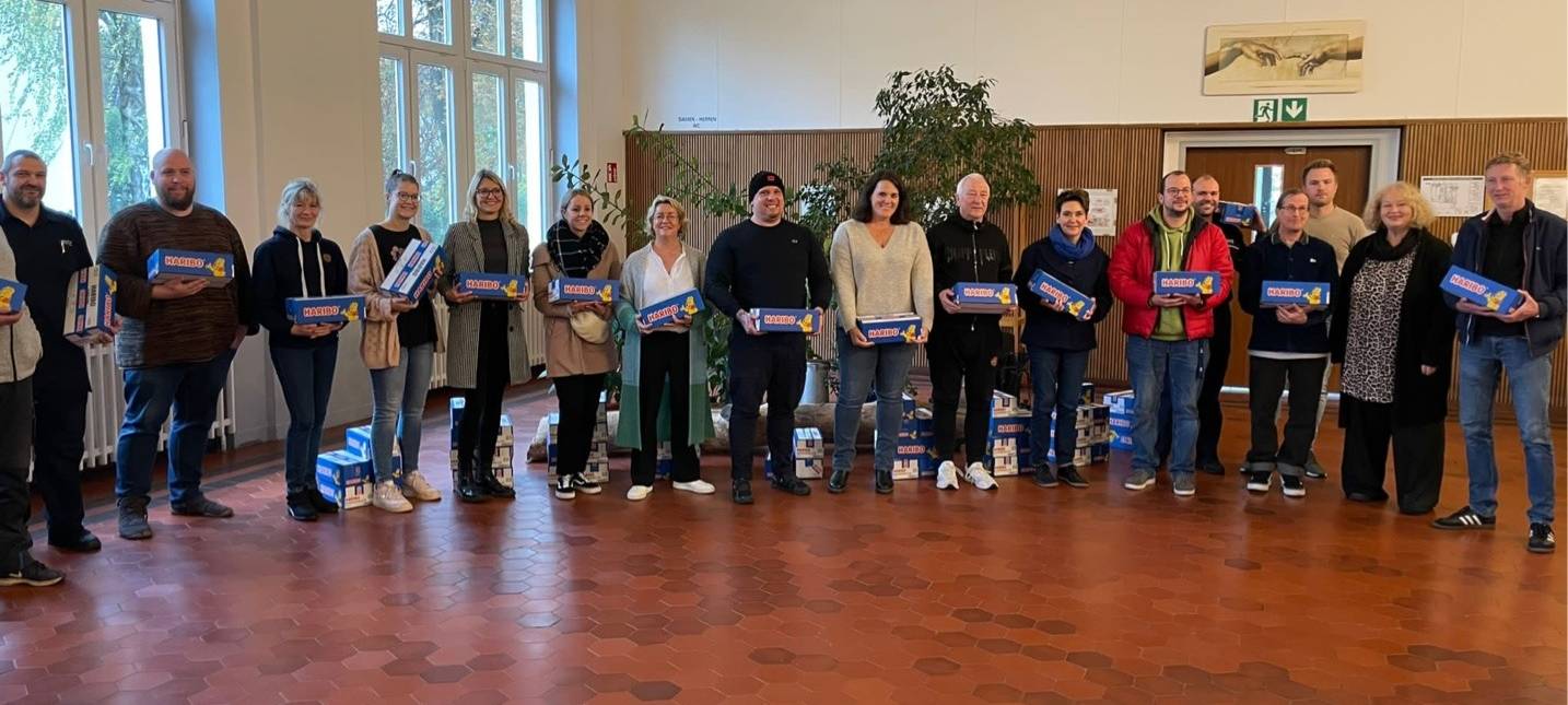 Gefangene der JVA Euskirchen sammelten Kastanien