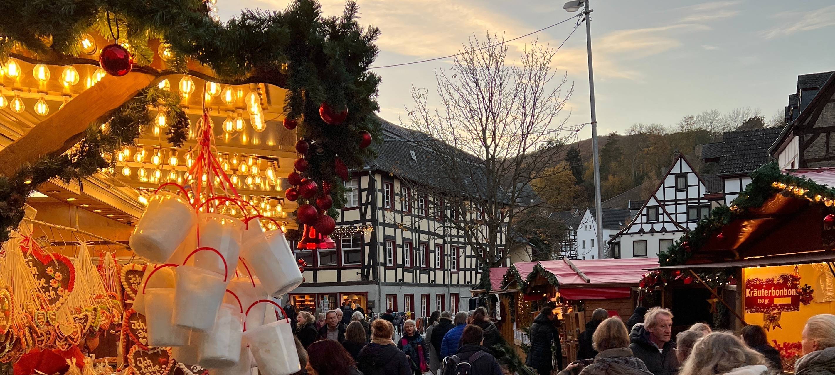 Weihnachtsmarkt in Bad Münstereifel startet