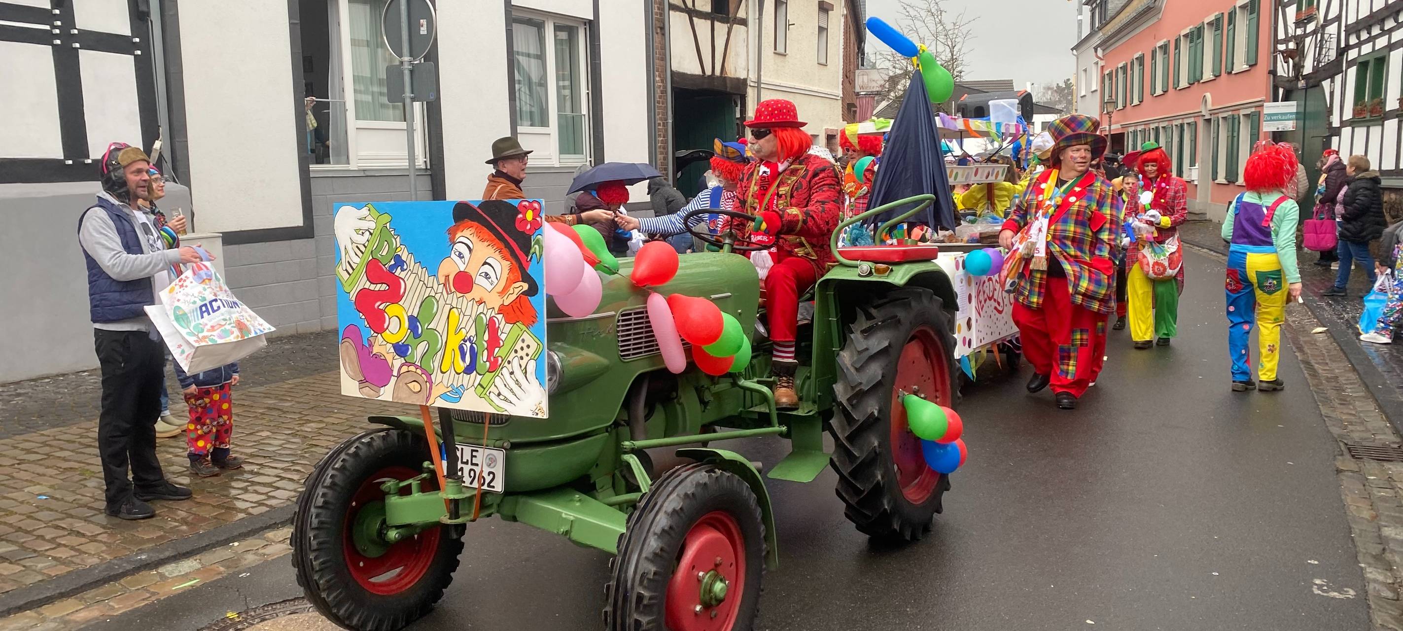 Rosenmontagszüge im Kreis