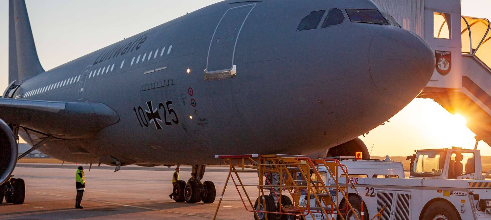 "MedEvac"-Einsatz wird am Flughafen Köln-Bonn gezeigt
