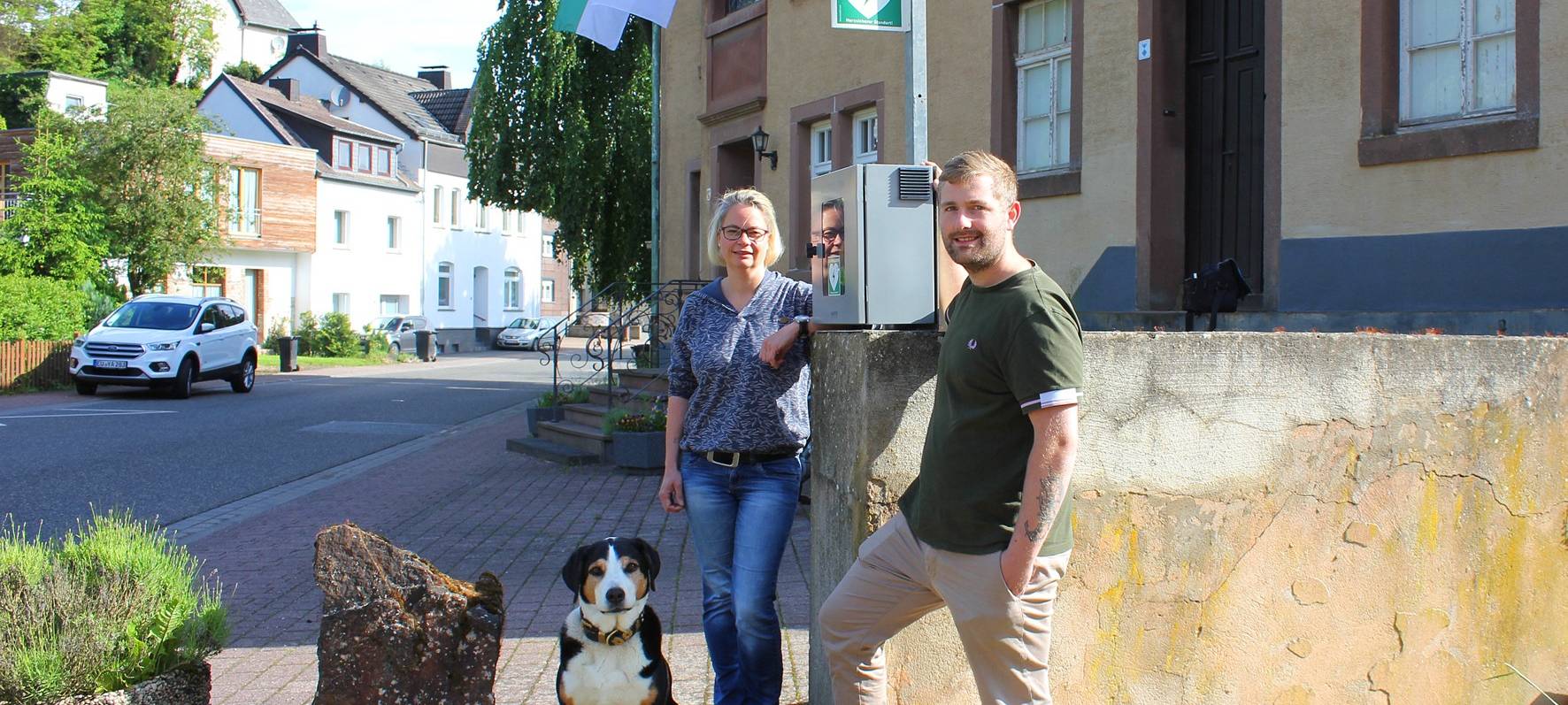 Neuer Defibrillator in Kall-Sötenich