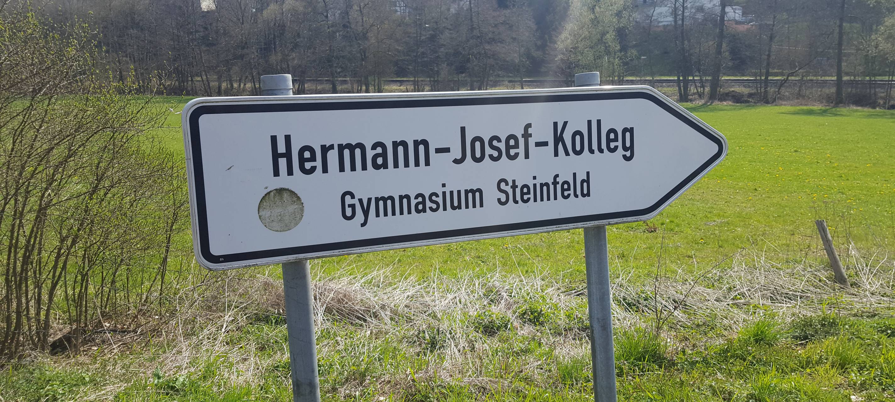 Hermann-Josef-Kolleg bei Kall feiert 100-Jähriges