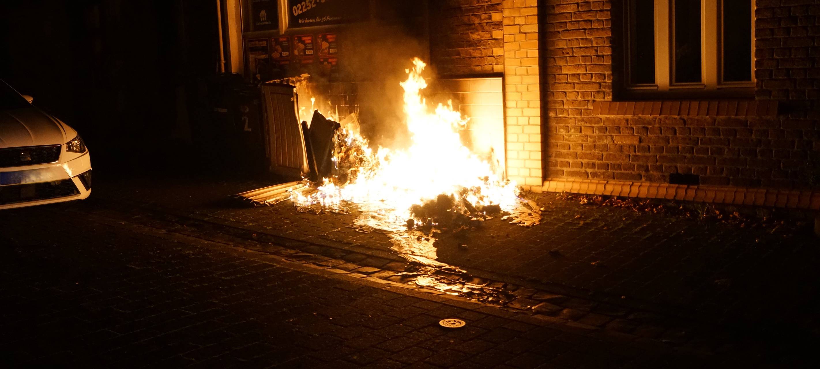 Verstärkte Polizeipräsenz nach Brandserie in Zülpich